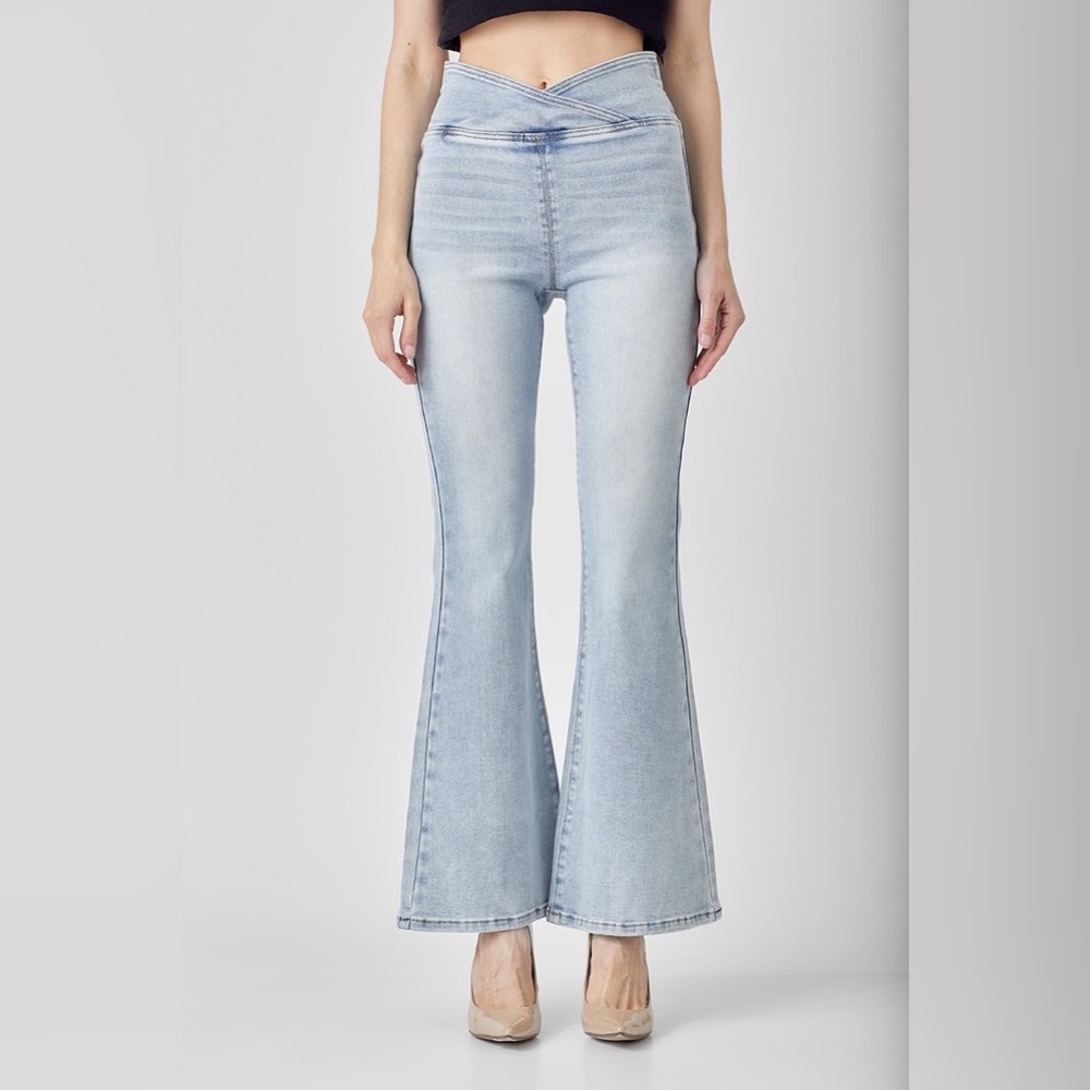 COPY - RISEN Crossover Waist Pull-On Flare Jeans